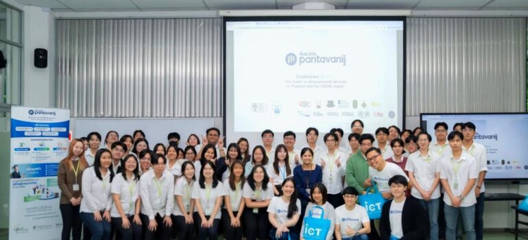 ทัวร์มหาวิทยาลัย LLMs และอนาคตของยุคปัญญาประดิษฐ์